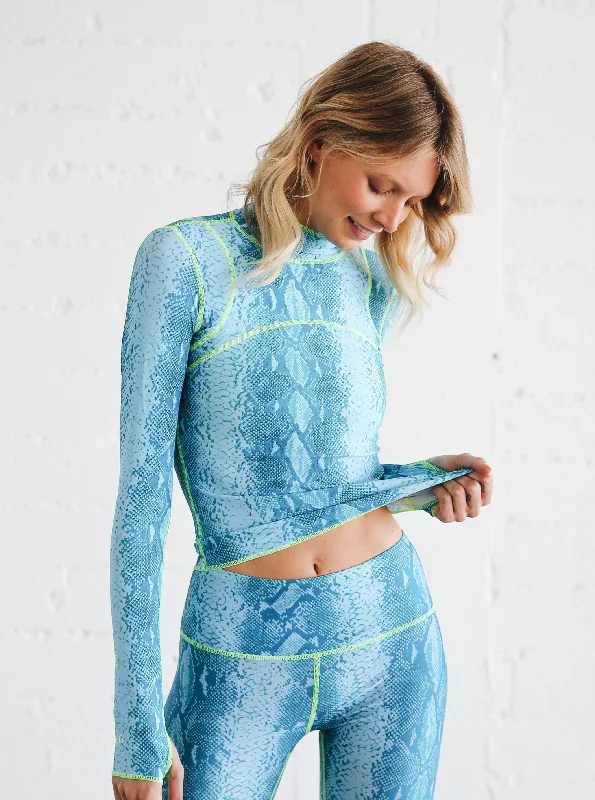 WOMEN'S PULLOVER RASH GUARD - AQUALUNG Kimono Neck Pullover