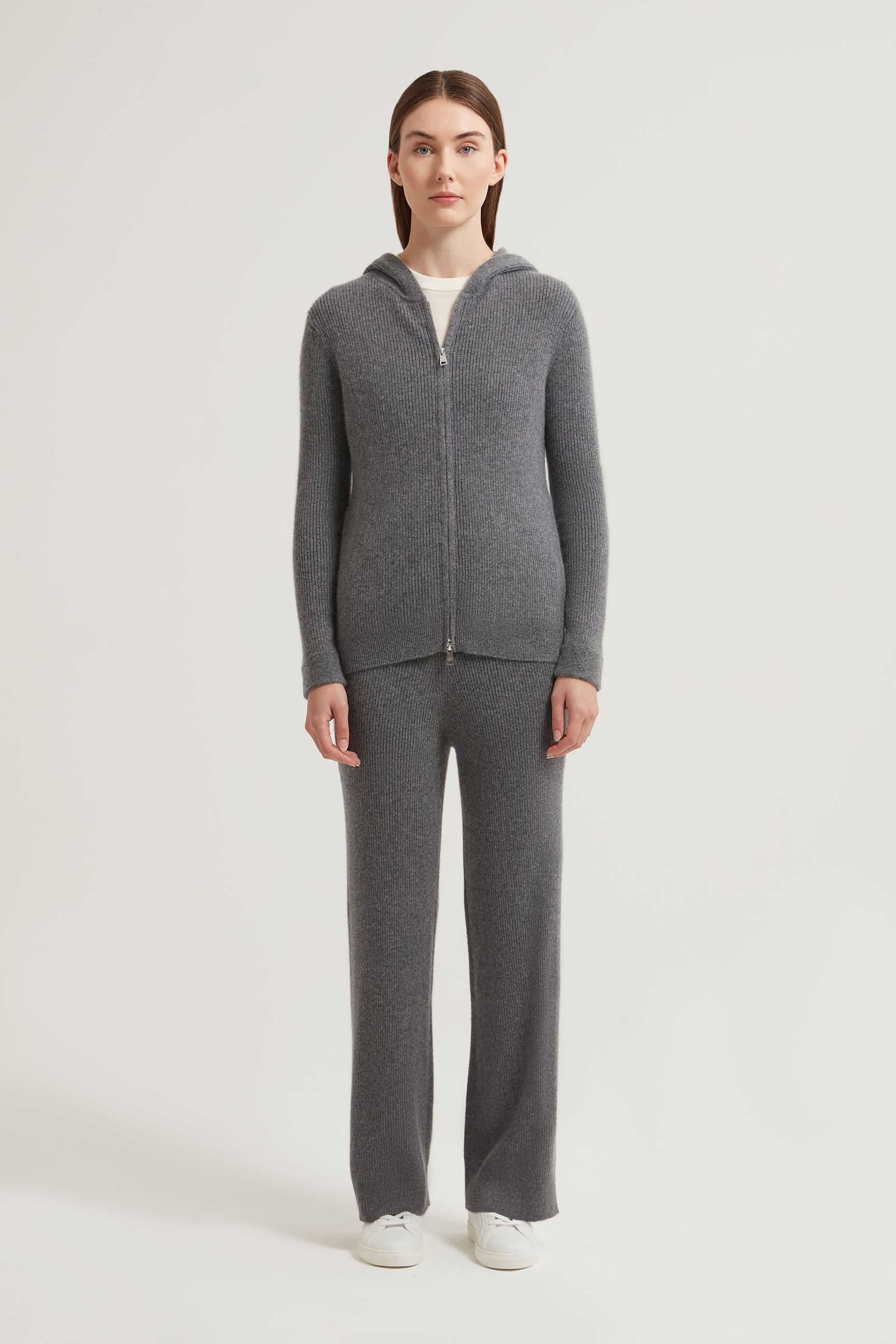 Charcoal (586)