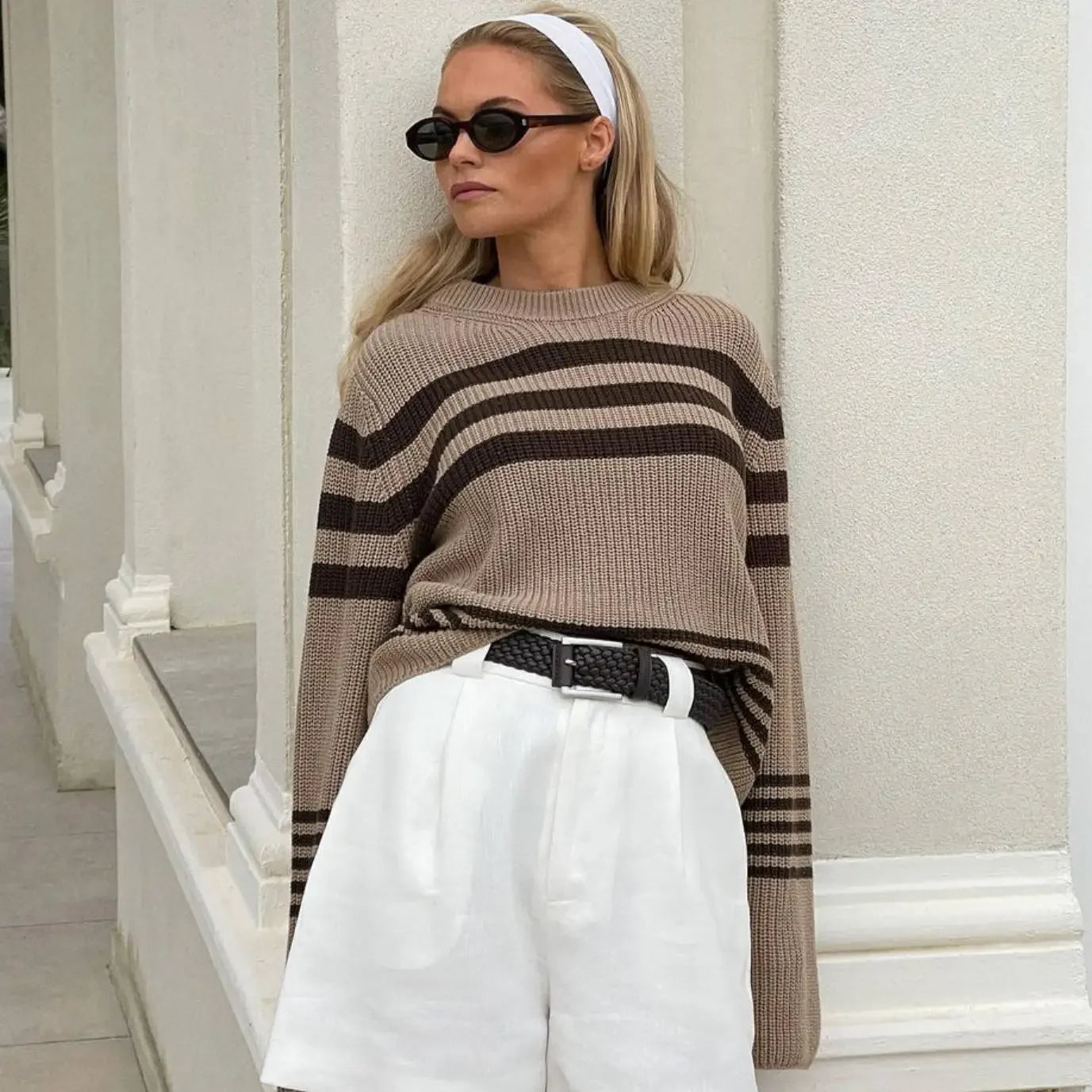 Advbridge Autumn and Winter Sweater Pullovers Women Brown O Neck Striped Sweater Casual Loose Pullovers Keyhole Neck Pullover