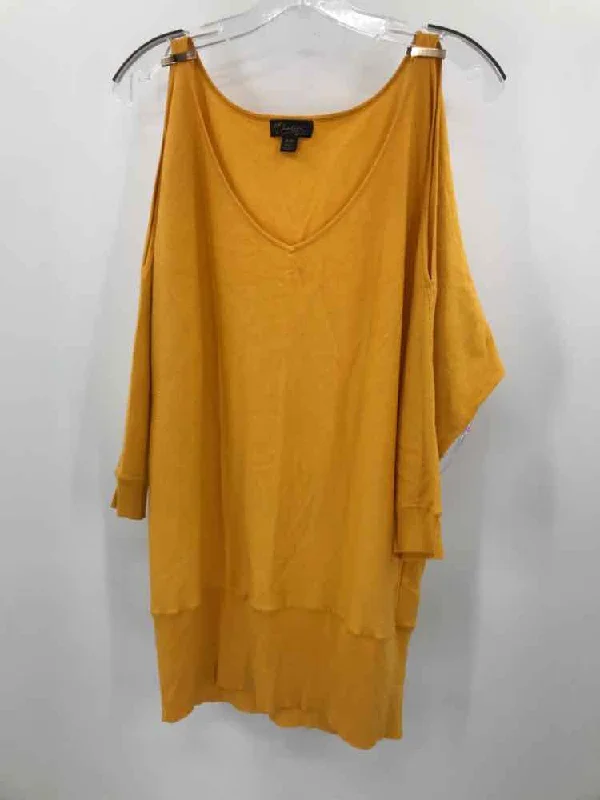 Pre-Owned Thalia & Sodi Yellow Size Medium Sweater High Neck Crew Neck V-Neck