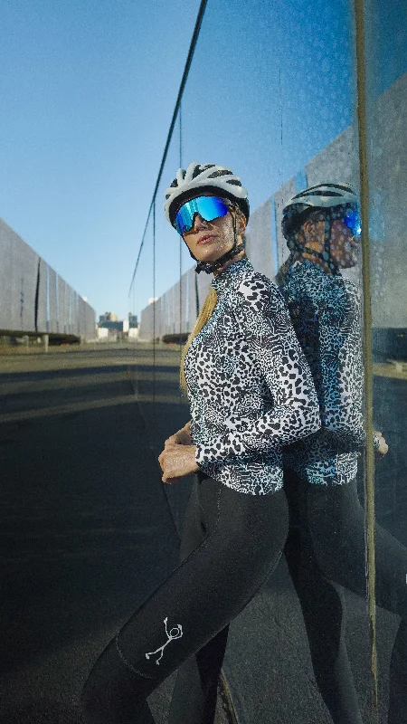 Women's Aero Long-Sleeve Jersey- Snow Leopard Organic Jersey Tee