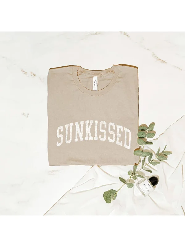 Sunkissed Graphic T-Shirt *final sale* Boxy Fit Fitted Loose