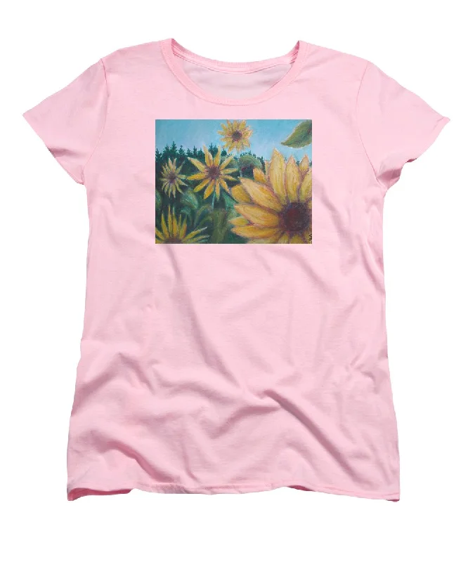 Sunny Flower ~ Women's T-Shirt (Standard Fit) Print Jacquard Patchwork