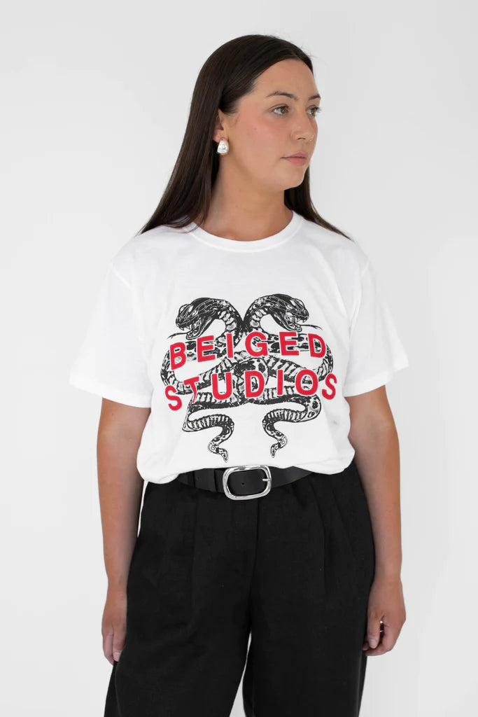 Vintage White Snake Tee White Asymmetrical Pockets Print