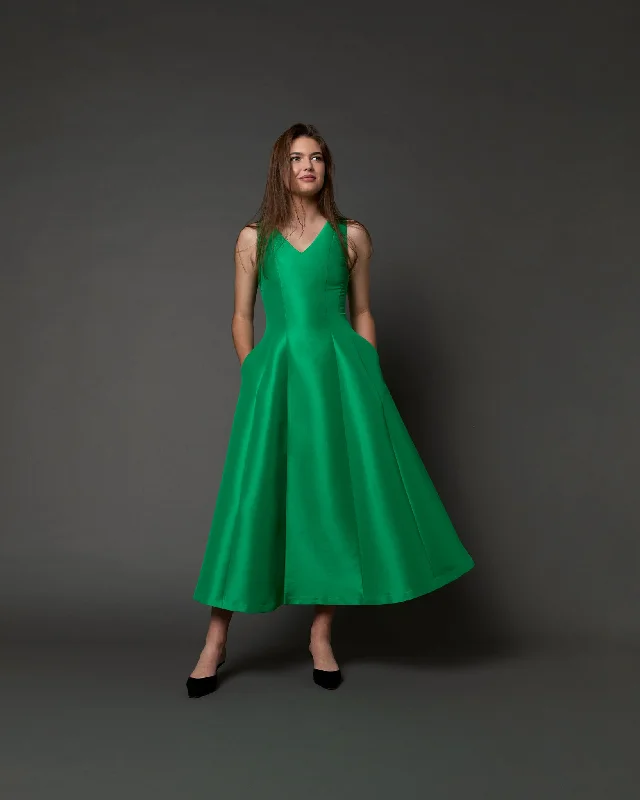 Victoire Dress in Kelly Green Mikado